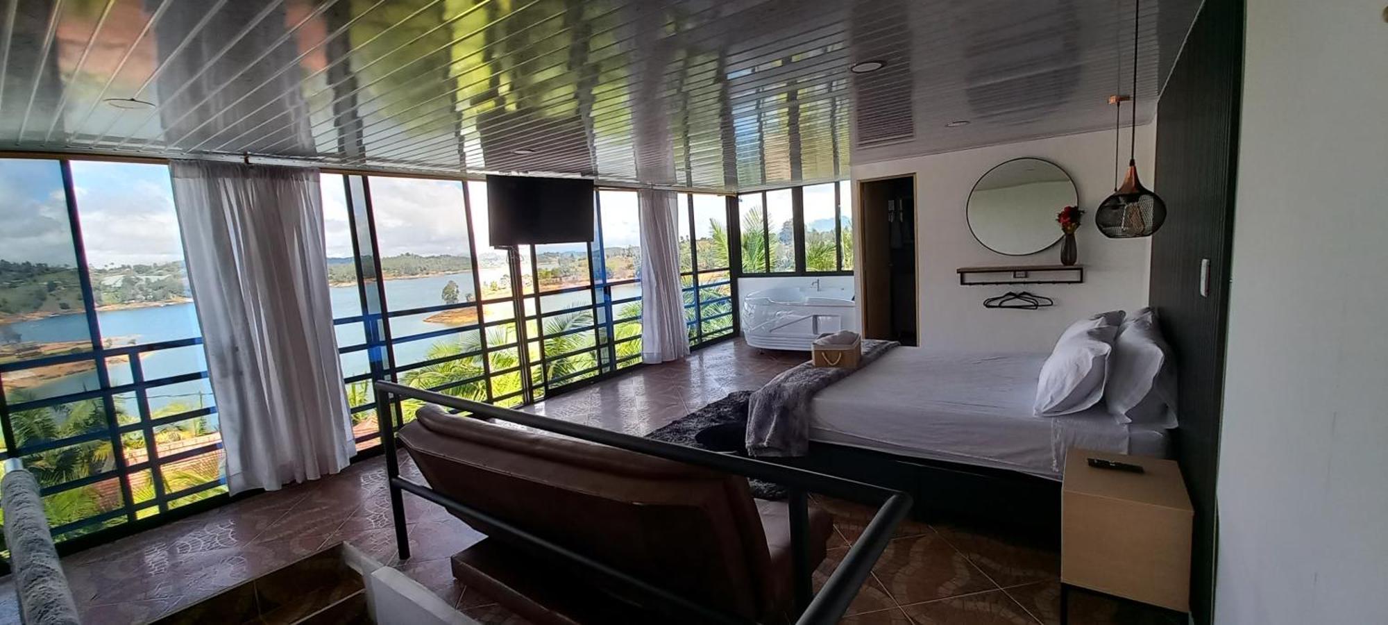 Hotel Mirador Cielo Blue El Penol  Esterno foto